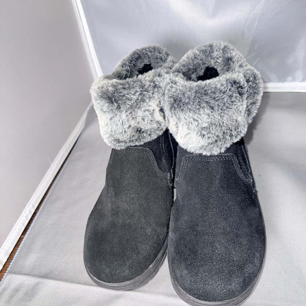 New Khombu Jessica Black Suede Faux Fur Ankle Boots Size 8M